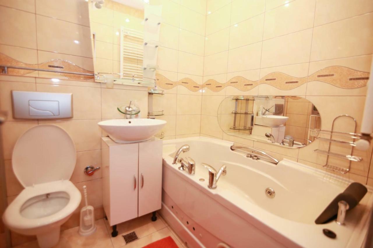 Apartament Happynest เปรดัล ภายนอก รูปภาพ